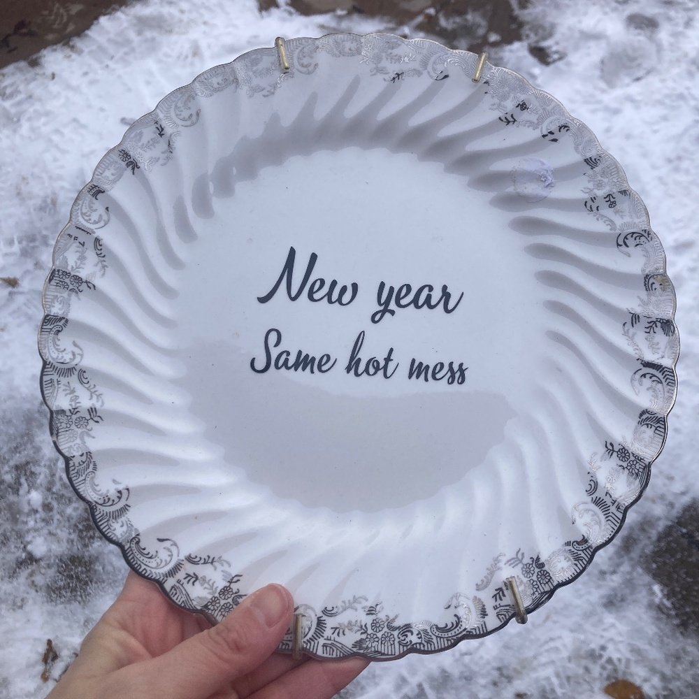 Sassy Wall Plate {Ironstone}